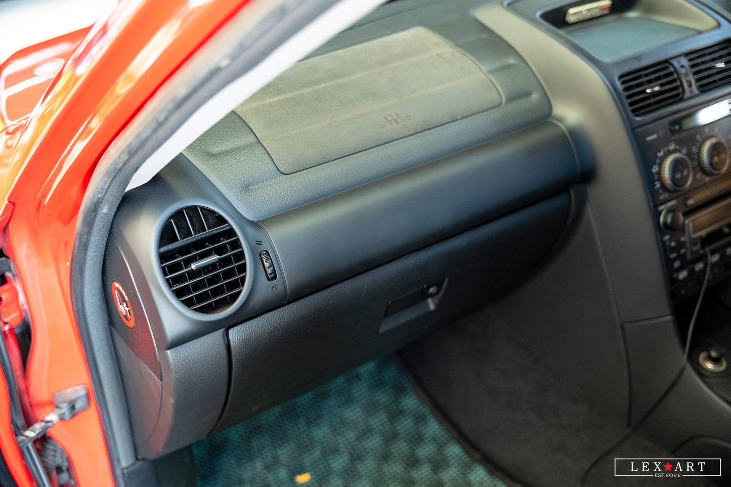 Brand New Dash and Console 1IS 99-05