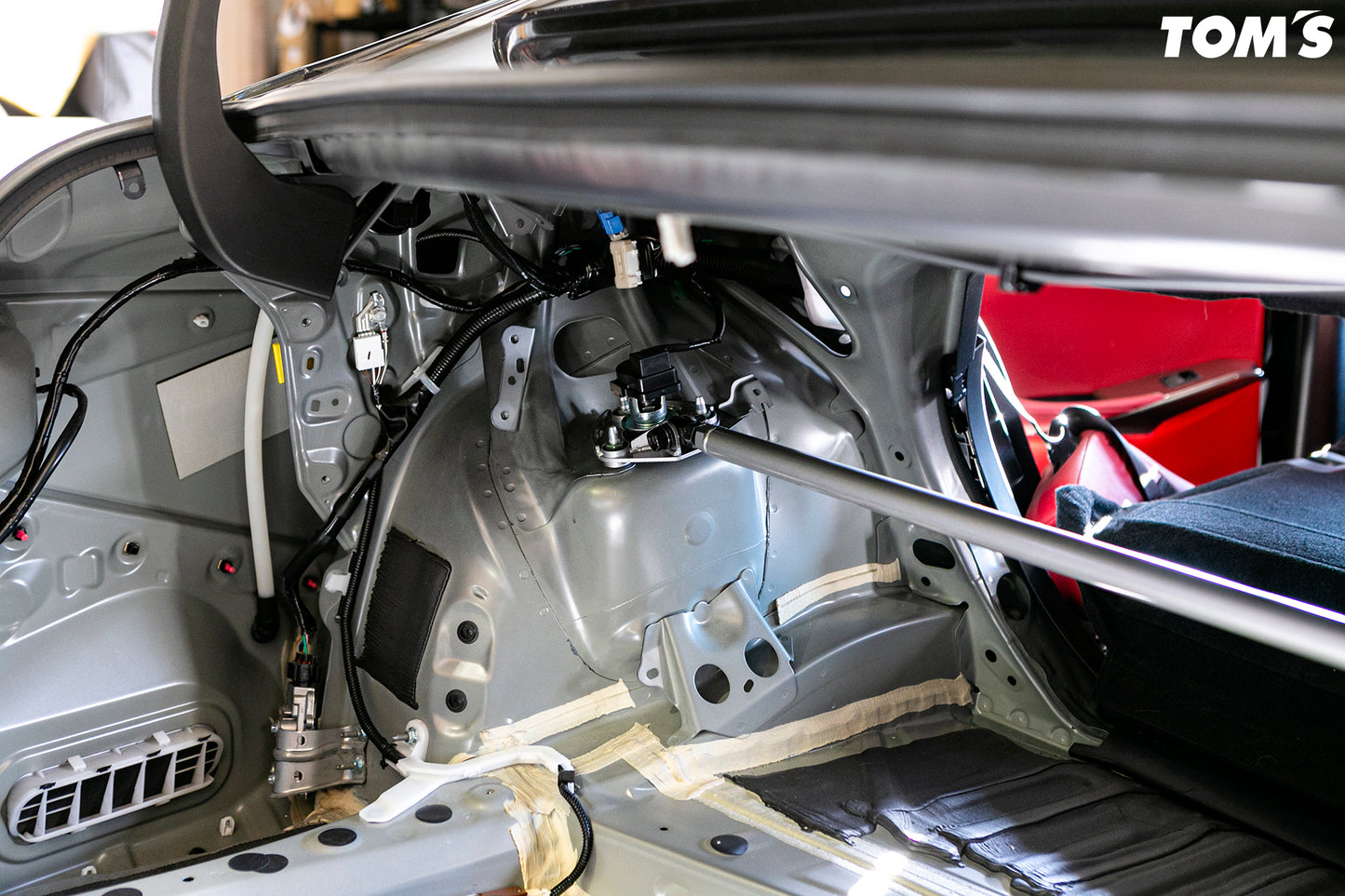 Rear Strut brace for Lexus