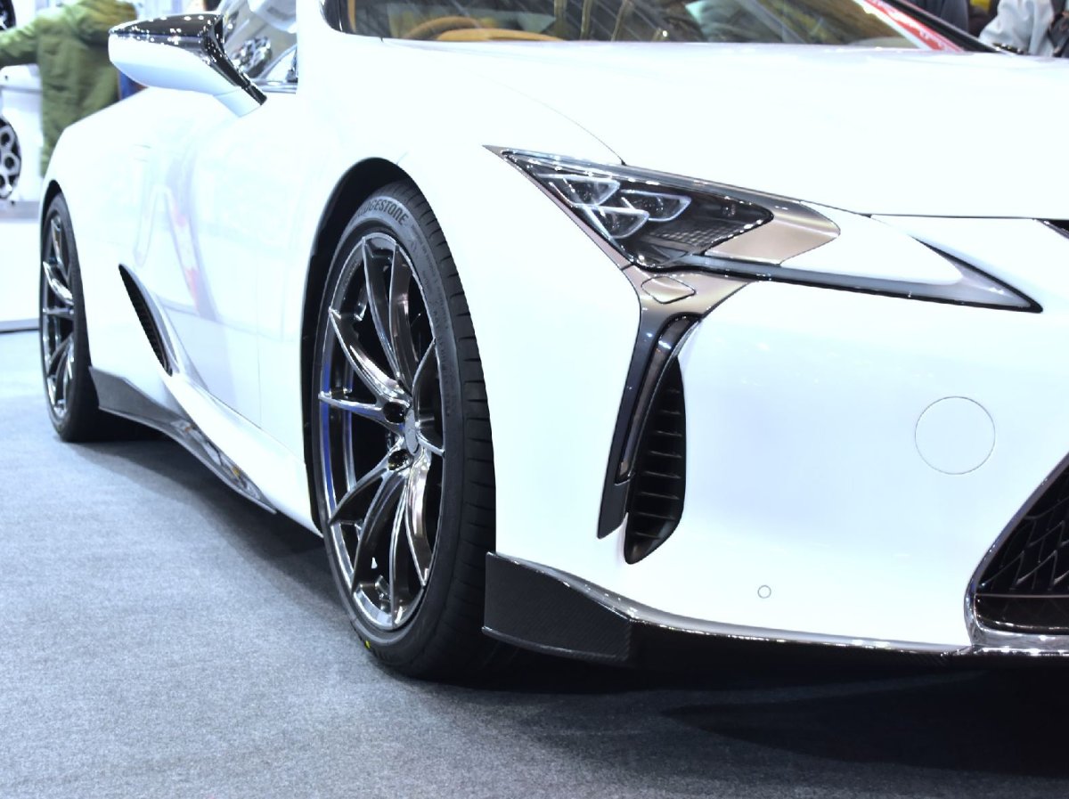 LEMS Dry carbon fiber side spoiler and splitter set (Ver. 1) for LC