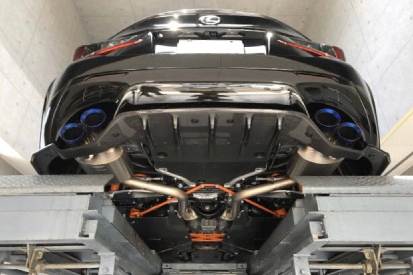 Lexon L:exhaust for Lexus RCF Titanium tail silencer