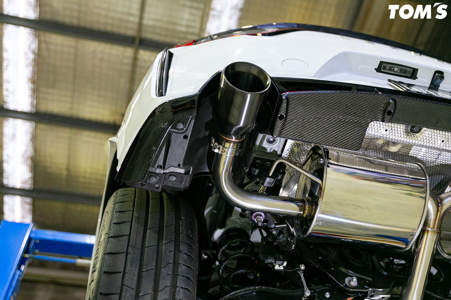 Toms Racing Barrel Exhaust for Lexus LBX RR