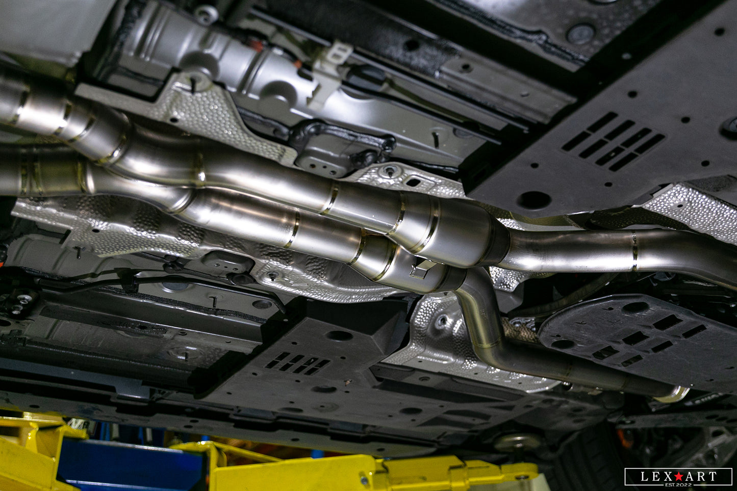 I code X Lems Ti Mid Pipe for Lexus GSF
