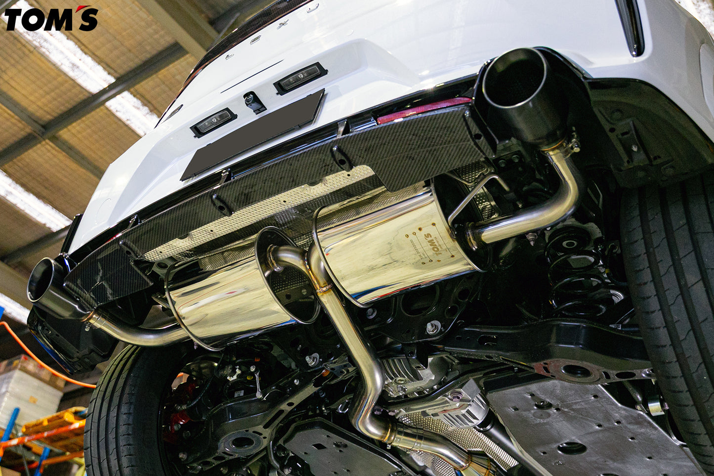 Toms Racing Barrel Exhaust for Lexus LBX RR