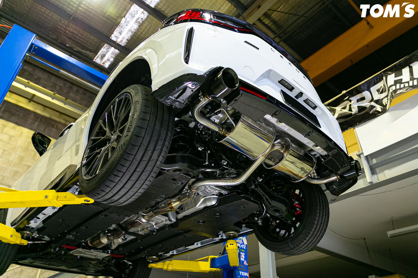 Toms Racing Barrel Exhaust for Lexus LBX RR
