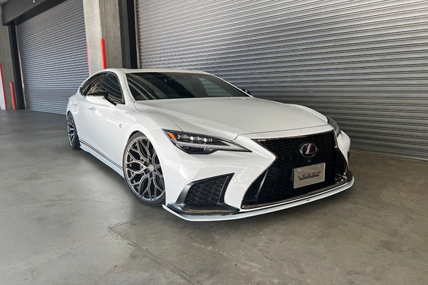 Lexon Exclusive for Lexus LS 2020+