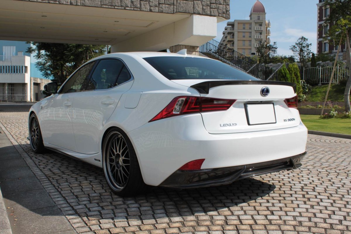 LEMS Dry carbon fiber trunk spoiler for 3IS 2013-2020