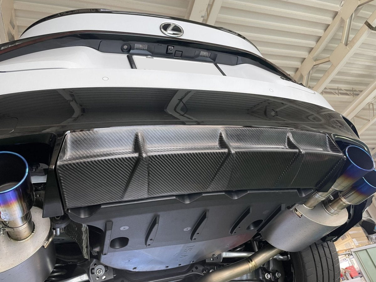 LEMS Dry carbon rear diffuser for IS500