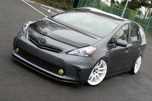 Lexon Exclusive for Toyota Prius V 2011-2014 / 2015 + [ZVW40]