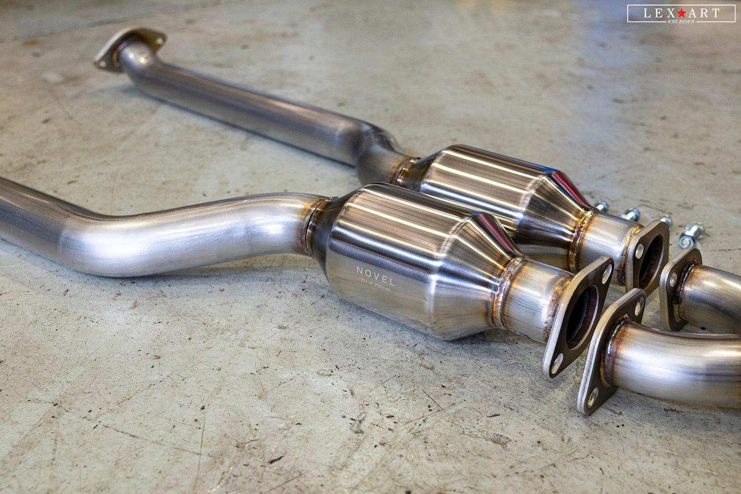 Novel Racing Japan Mid pipe for Lexus IS (3IS)