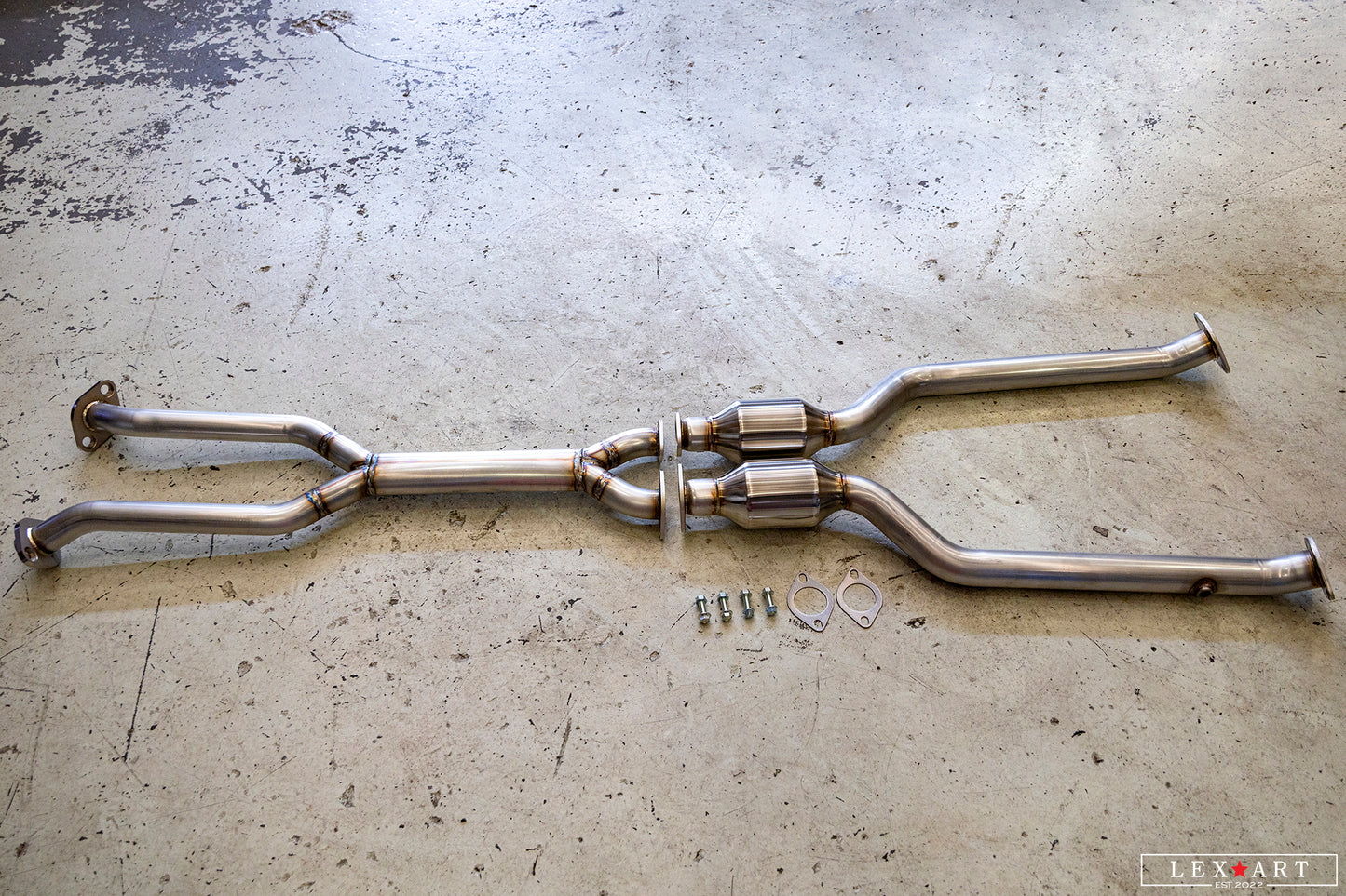 Novel Racing Japan Mid pipe for Lexus IS (3IS)
