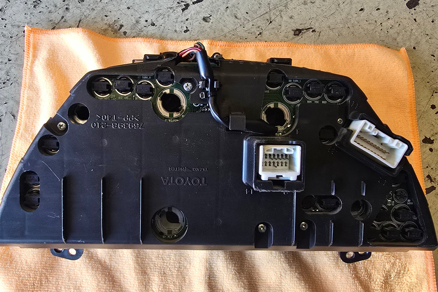 JDM Altezza RS200 Cluster S2