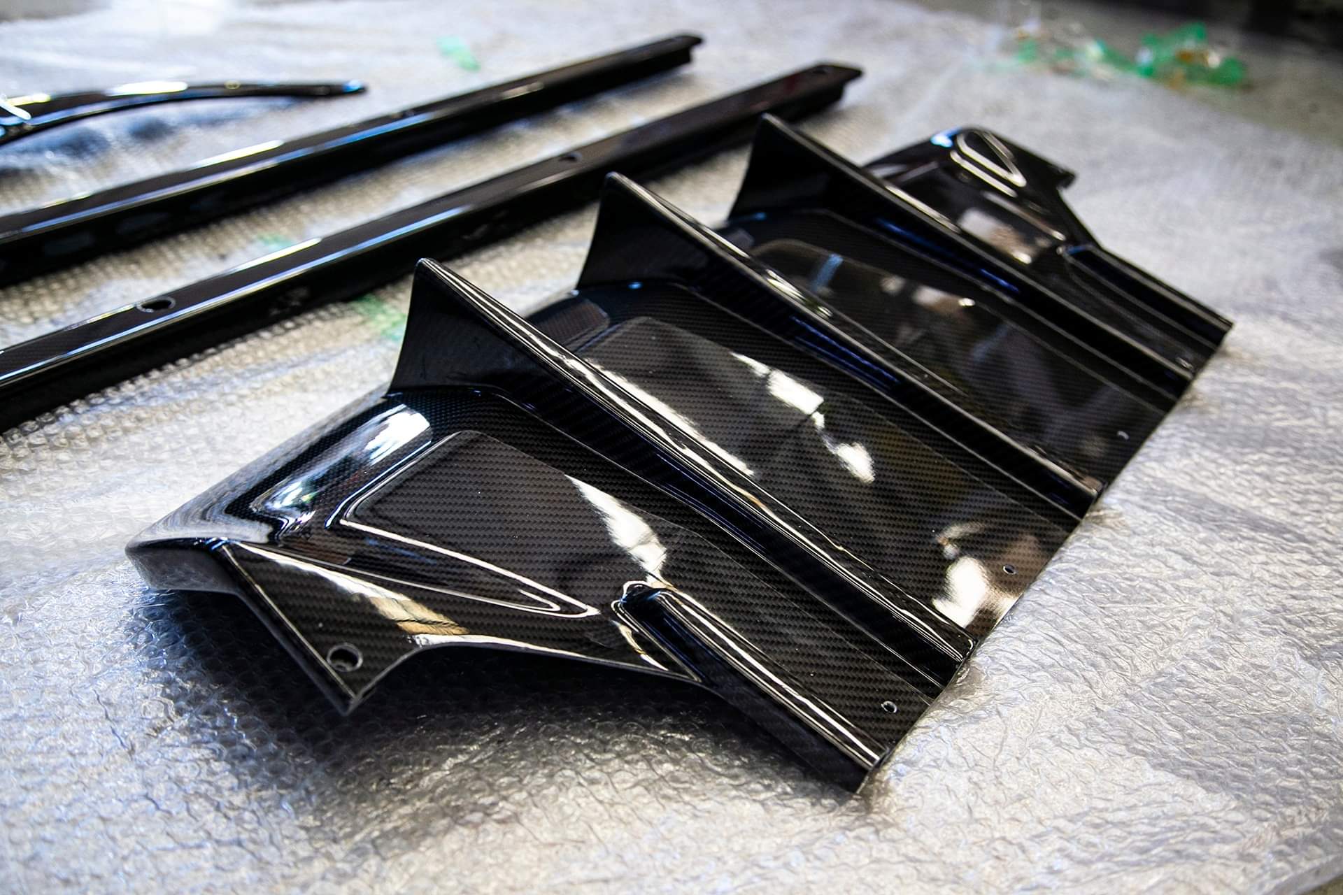 Novel Racing Rear Diffuser for Lexus GSF – Lexart Australia